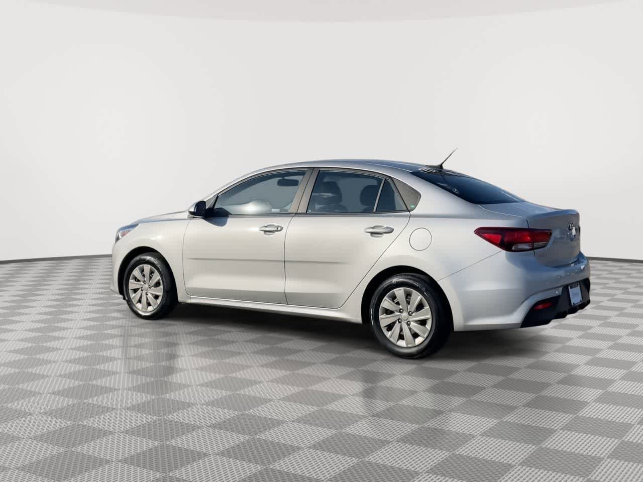 Used 2020 Kia Rio S FWD image 6