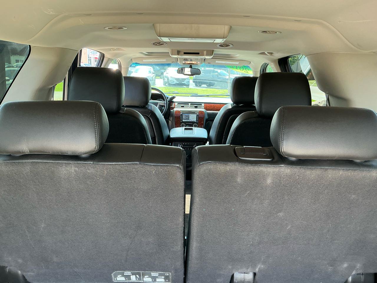 Used 2012 Chevrolet Suburban LTZ AWD/4WD image 25