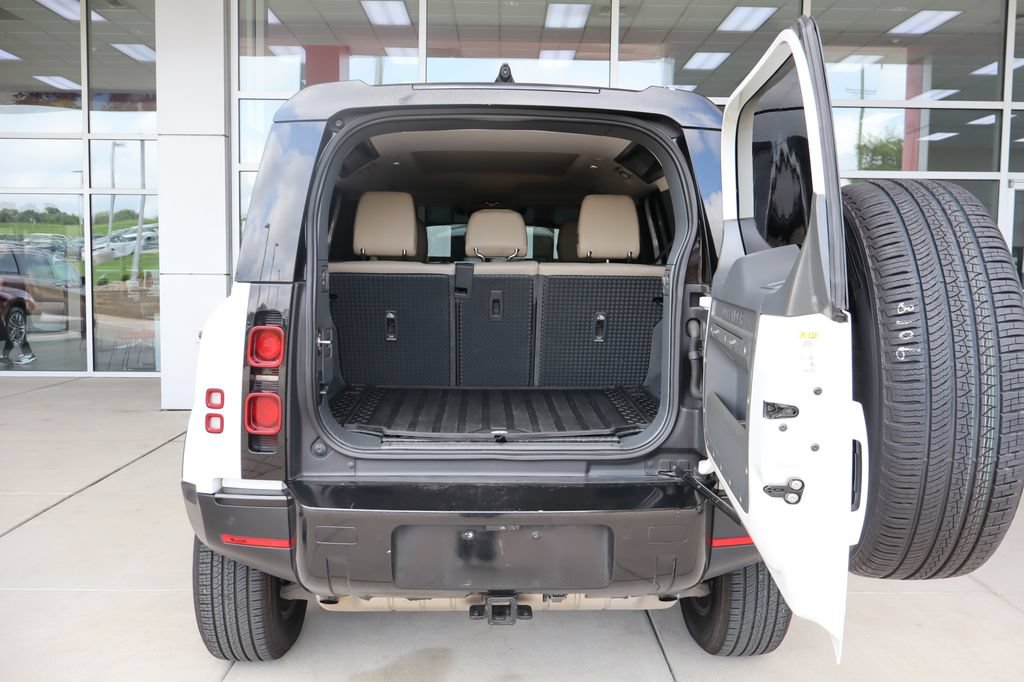 Used 2020 Land Rover Defender 110 S AWD/4WD image 8