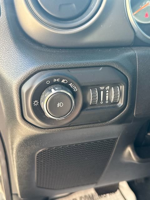 Used 2022 Jeep Wrangler Unlimited Sport S image 19