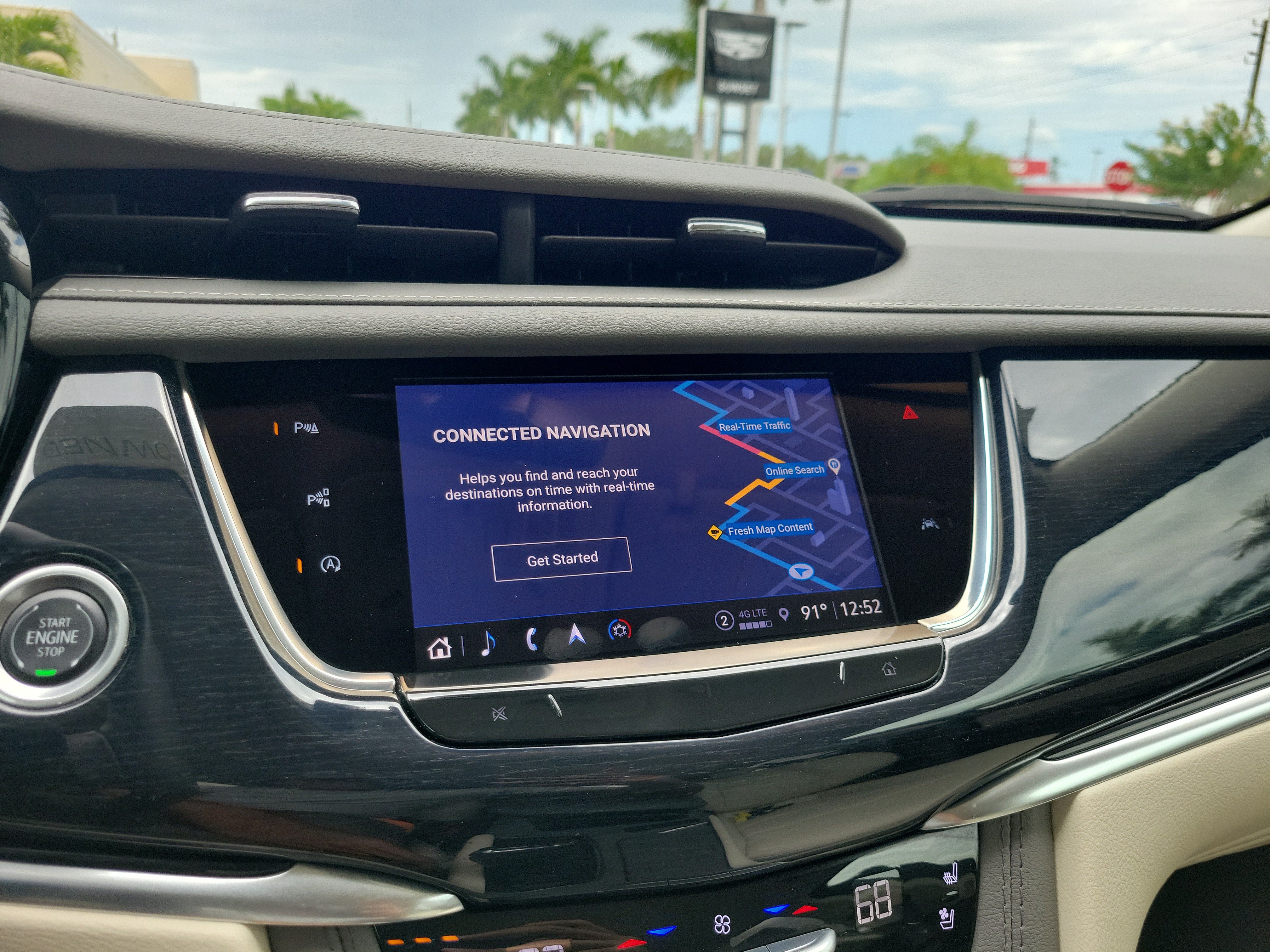 Certified 2024 Cadillac XT6 Premium Luxury w/ Technology Package FWD image 23