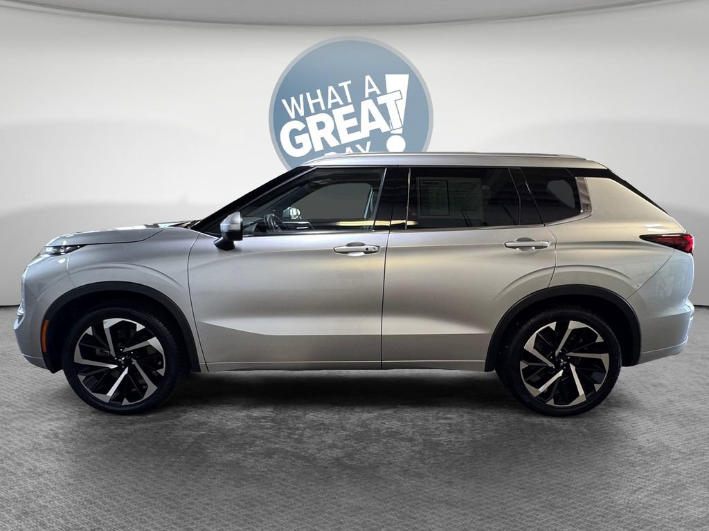 Used 2022 Mitsubishi Outlander SEL AWD/4WD image 7