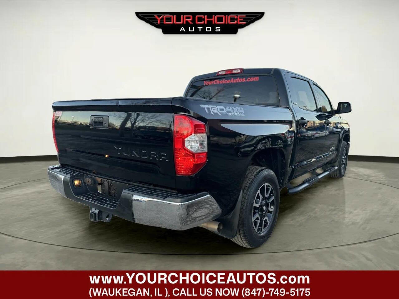 Used 2017 Toyota Tundra SR5 w/ TRD Off Road Package AWD/4WD image 5