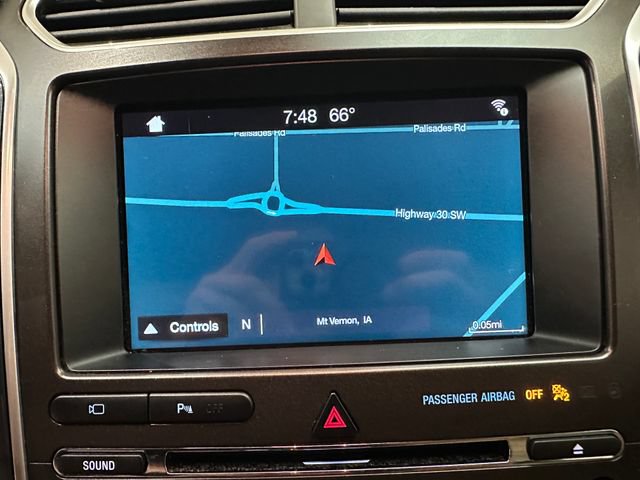 Used 2017 Ford Explorer Limited AWD/4WD image 5