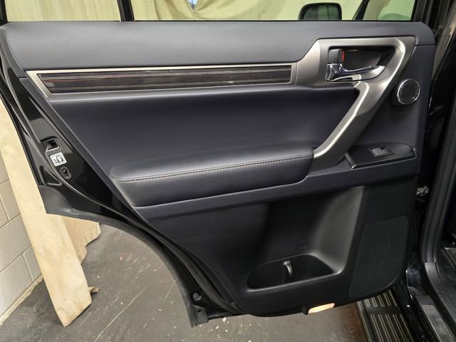 Used 2023 Lexus GX 460 Premium image 26