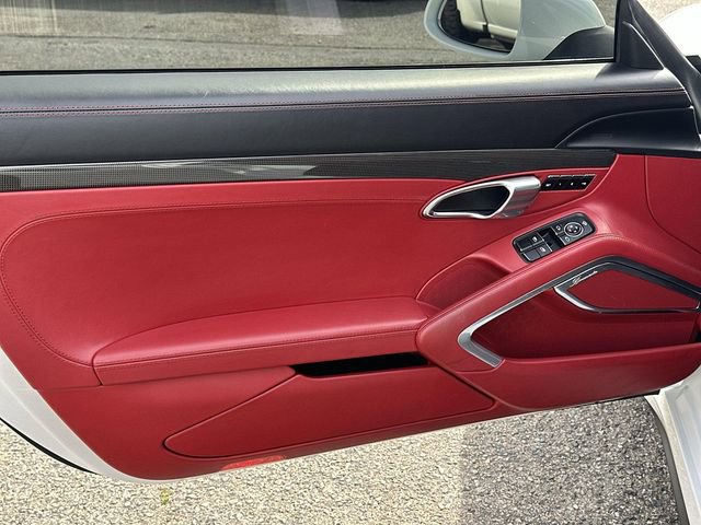 Used 2014 Porsche 911 Turbo S image 21