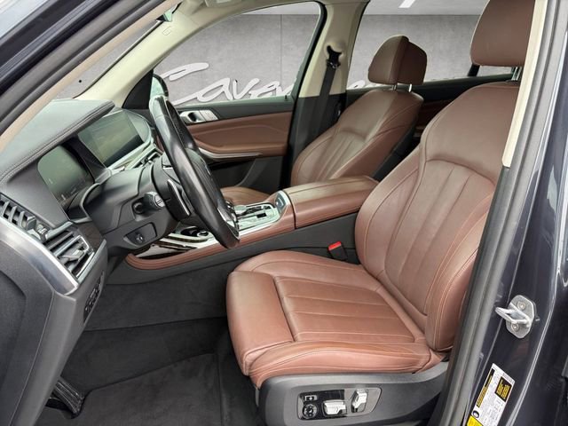 Used 2019 BMW X7 xDrive40i w/ Luxury Seating Package image 19