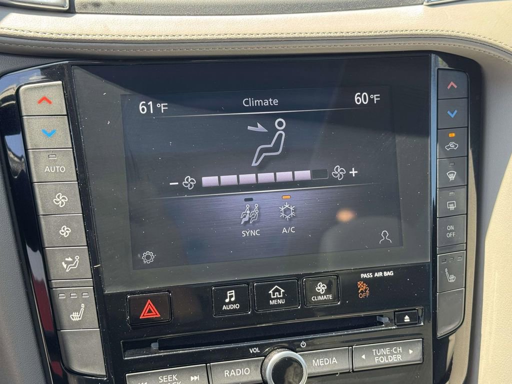 Used 2023 INFINITI QX50 Luxe AWD/4WD image 28