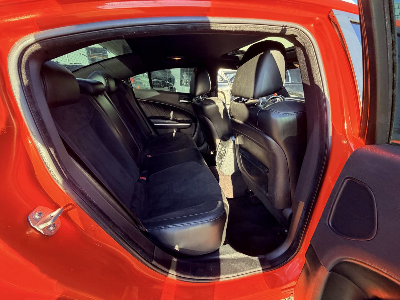 Used 2016 Dodge Charger R/T Scat Pack w/ Technology Group image 51