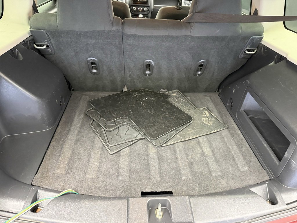 Used 2017 Jeep Patriot Sport w/ Power Value Group image 47