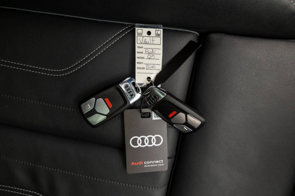 Used 2024 Audi Q5 2.0T Premium w/ Convenience Package image 47