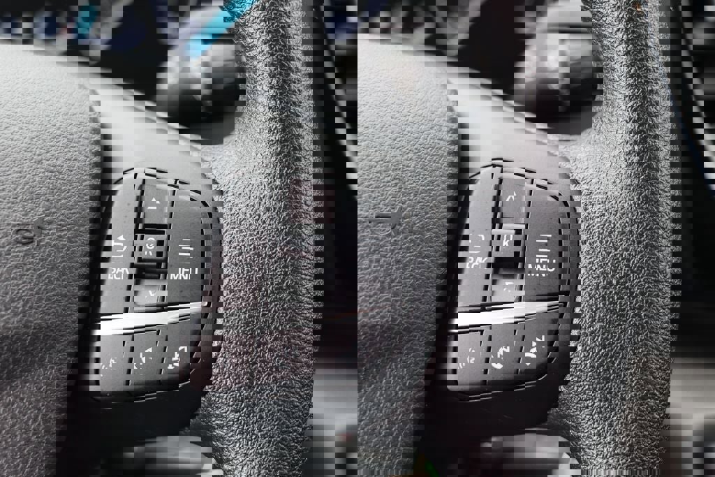 Used 2023 Ford Transit 350 XLT image 17