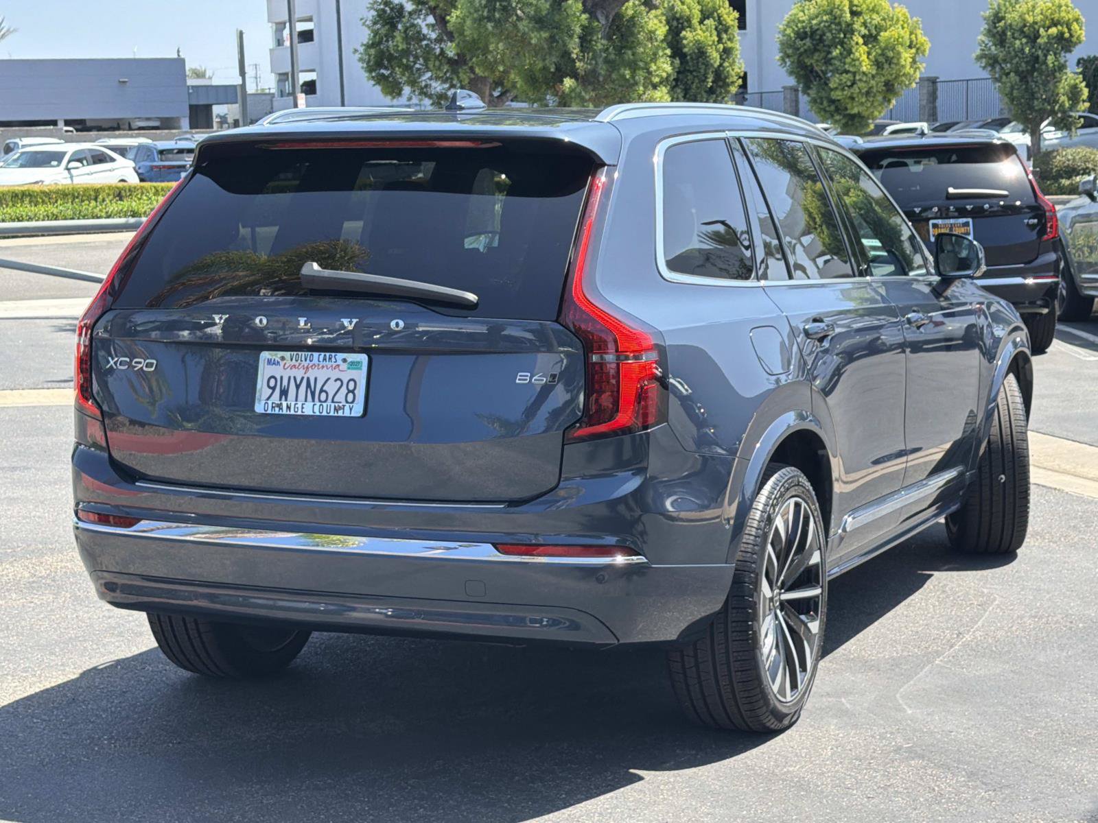 Used 2026 Volvo XC90 B6 Plus w/ Protection Package Premier AWD/4WD image 5