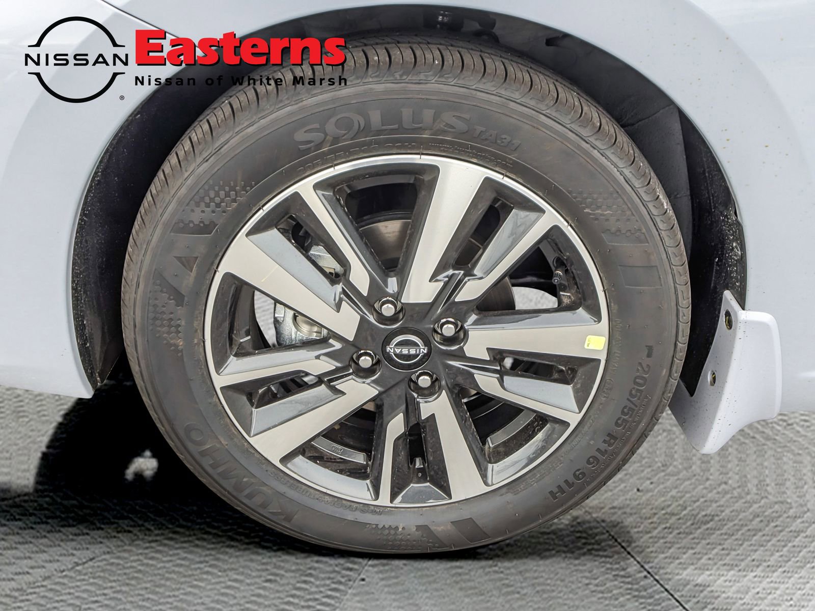 New 2025 Nissan Versa SV w/ Trunk Package image 27