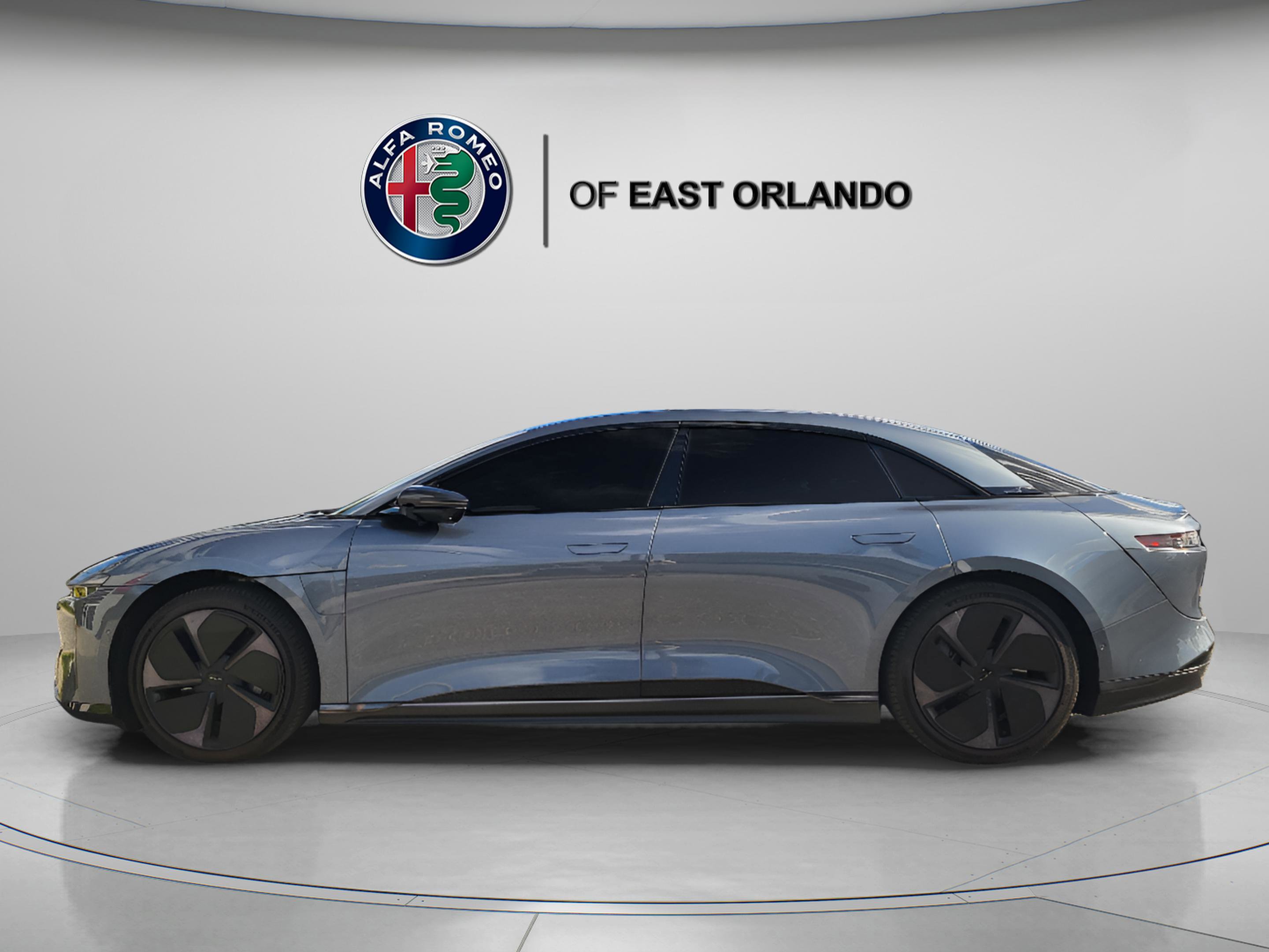 Used 2025 Lucid Air Pure image 5