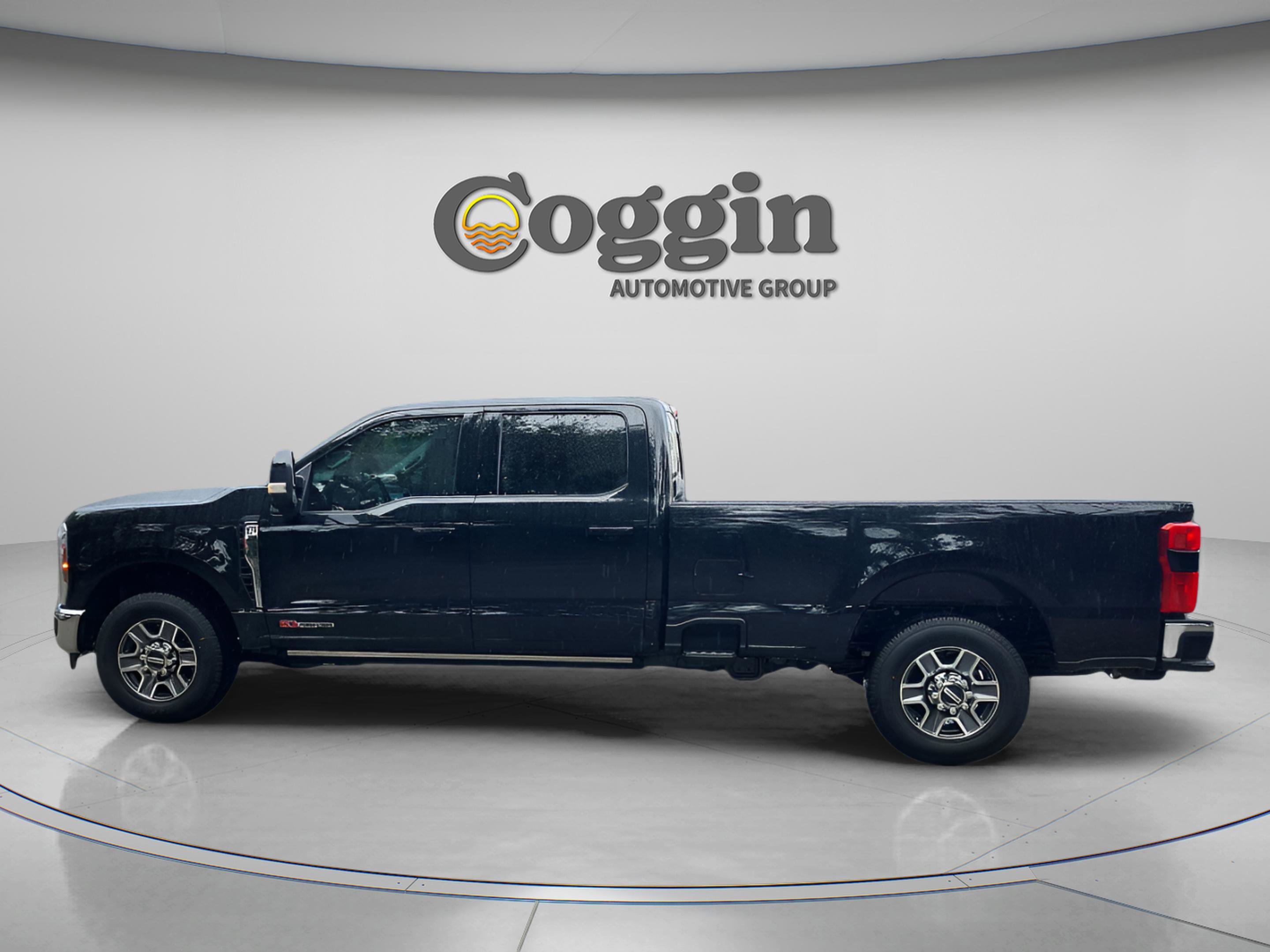 New 2026 Ford F250 Lariat image 3