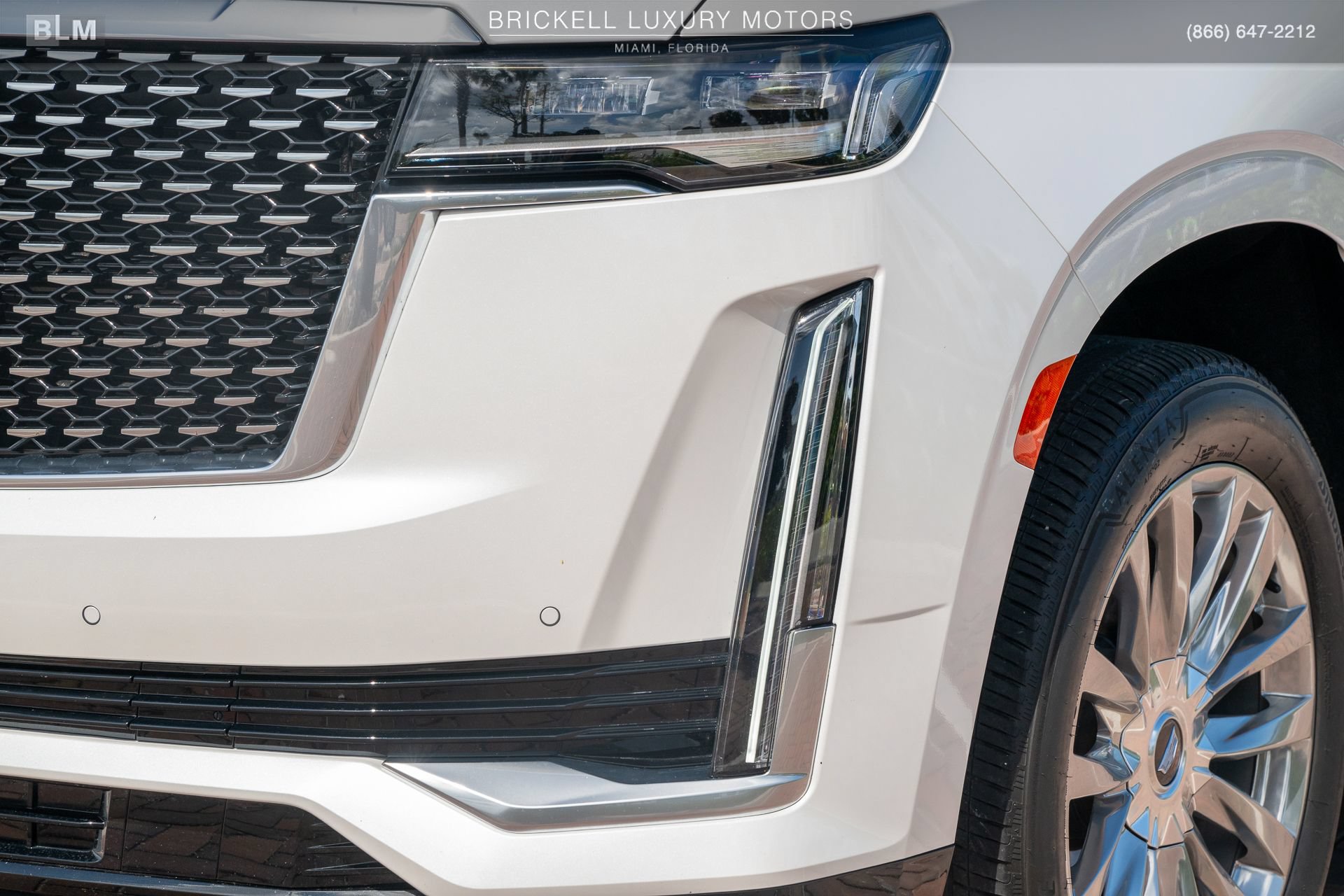 Used 2024 Cadillac Escalade ESV Luxury AWD/4WD image 60