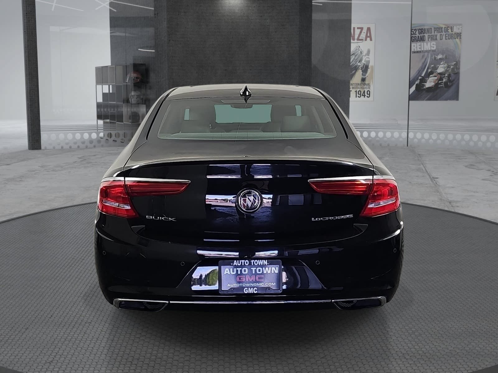 Used 2017 Buick LaCrosse Essence w/ Sun and Shade Package FWD image 6