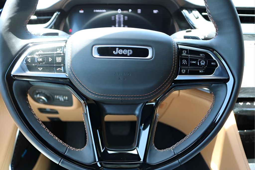 New 2026 Jeep Grand Cherokee Summit AWD/4WD image 22