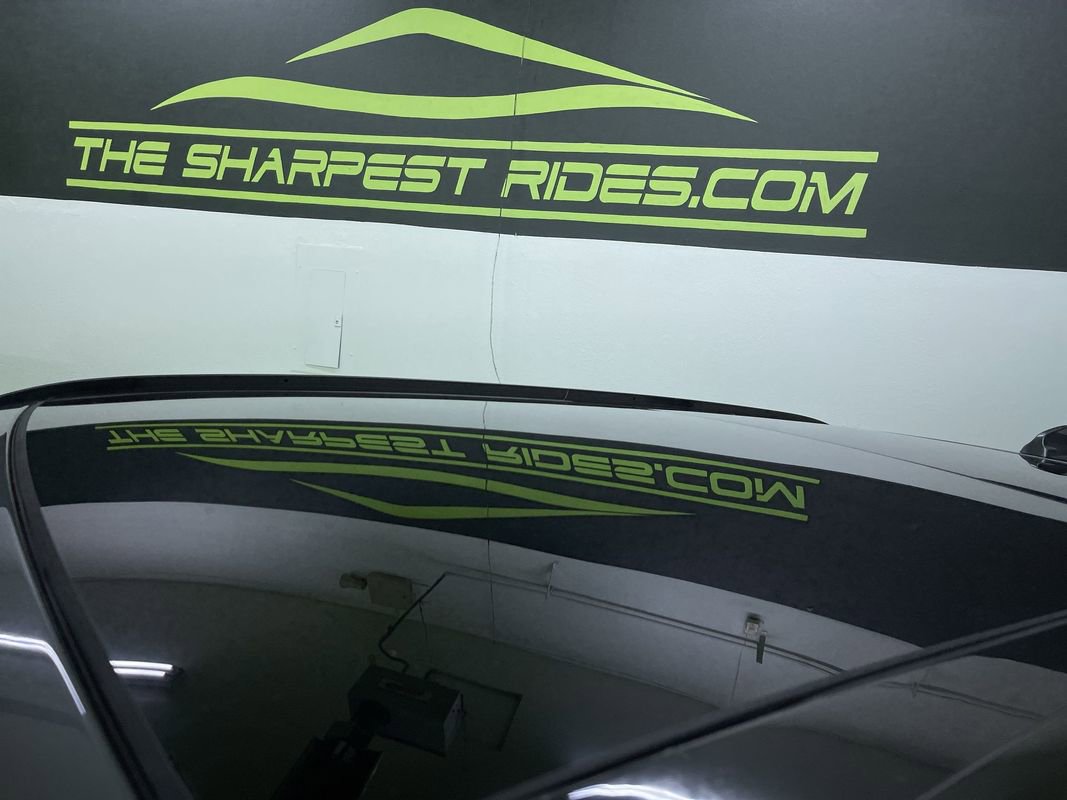 Used 2017 Jaguar F-PACE Premium image 18