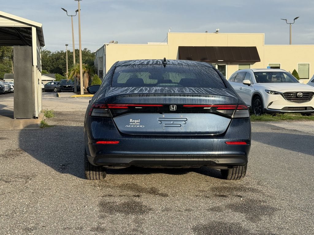 Used 2024 Honda Accord EX image 6