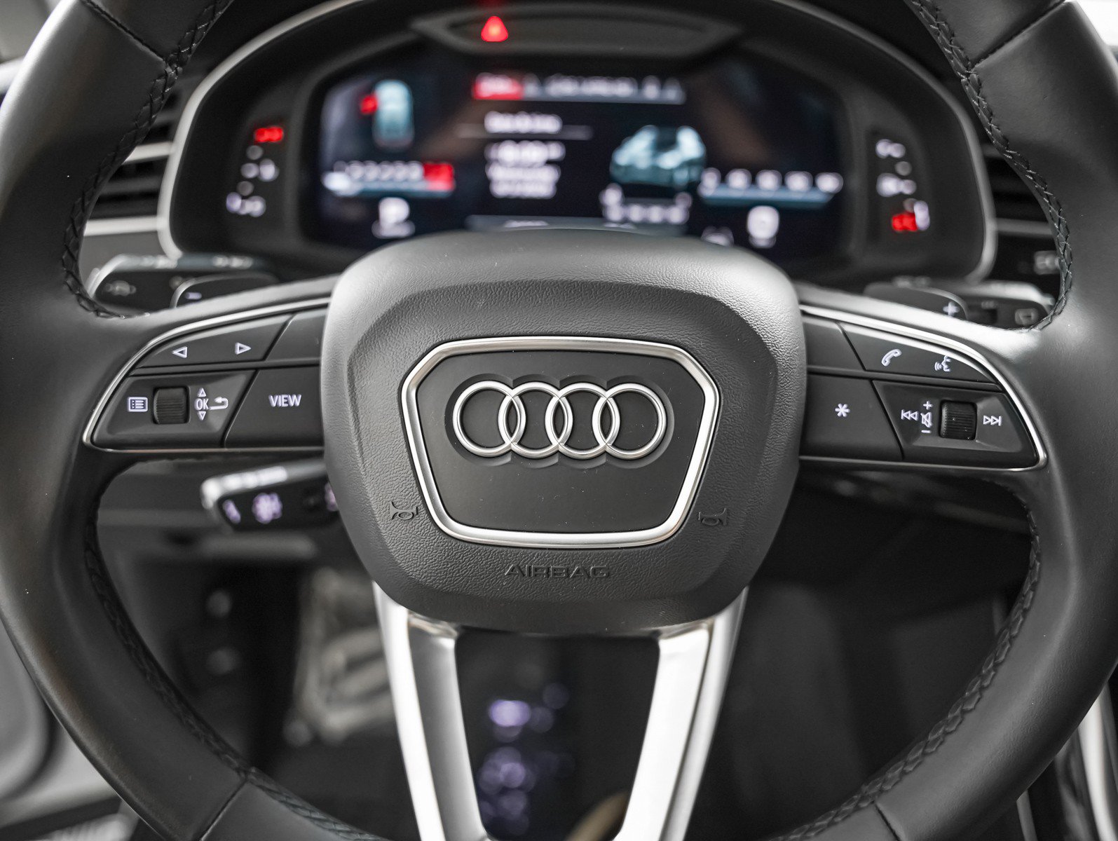 Used 2023 Audi Q7 2.0T Premium Plus w/ Premium Plus Package AWD/4WD image 15