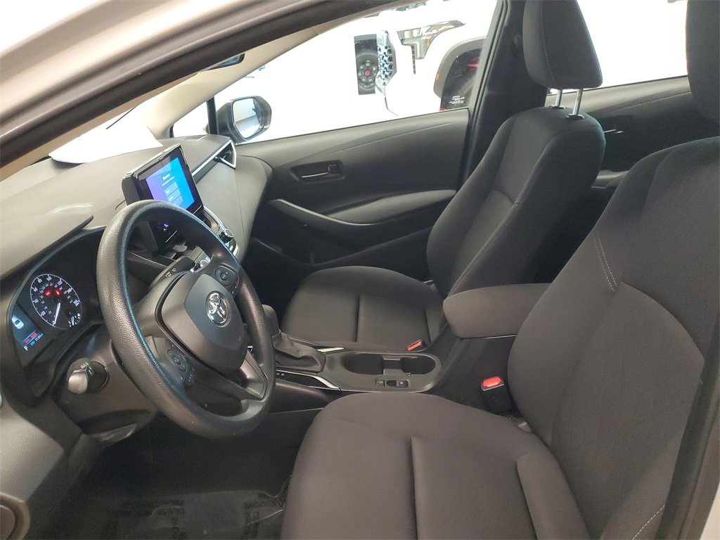 Used 2023 Toyota Corolla LE image 16