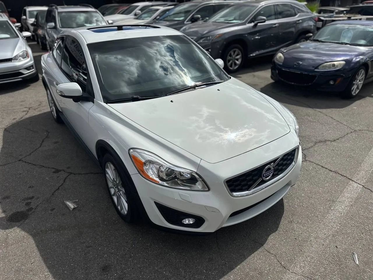 Used 2012 Volvo C30 T5 image 2