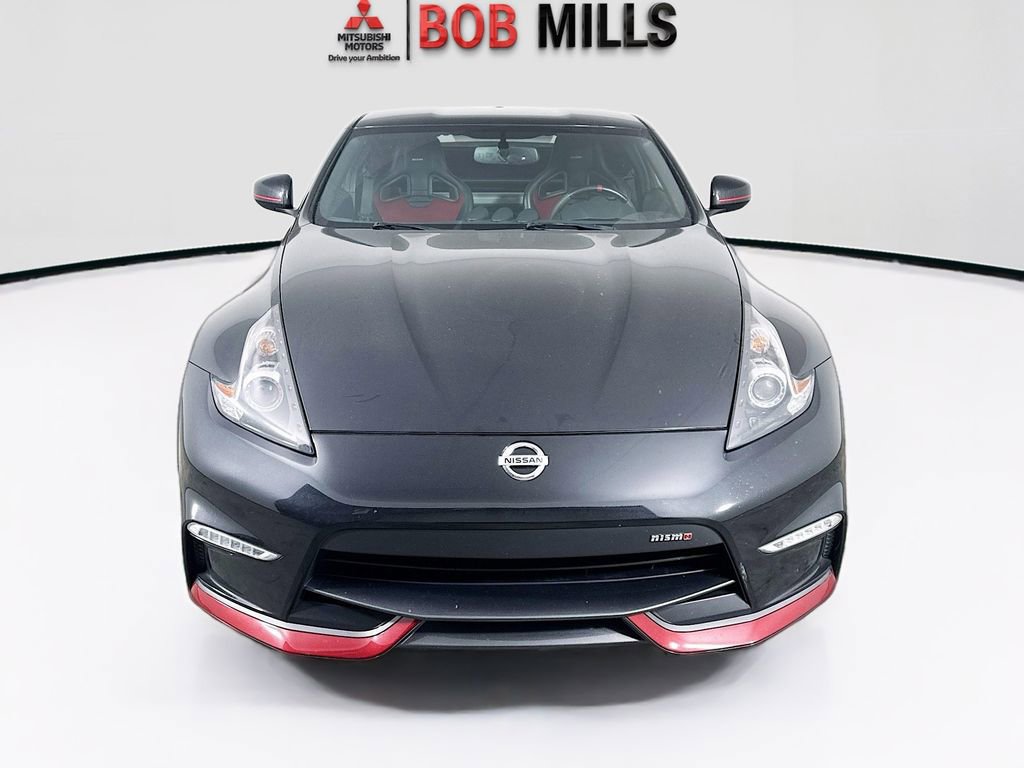 Used 2015 Nissan 370Z NISMO image 2