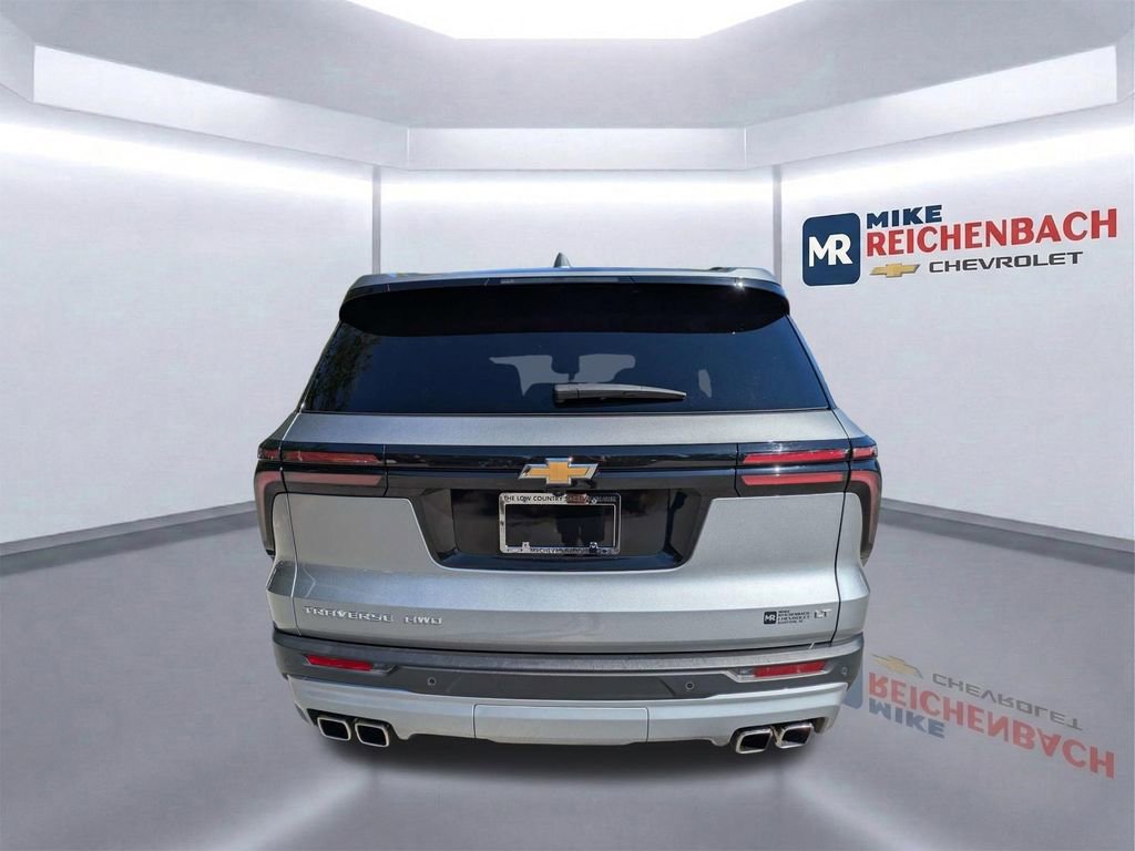 Used 2024 Chevrolet Traverse LT AWD/4WD image 5