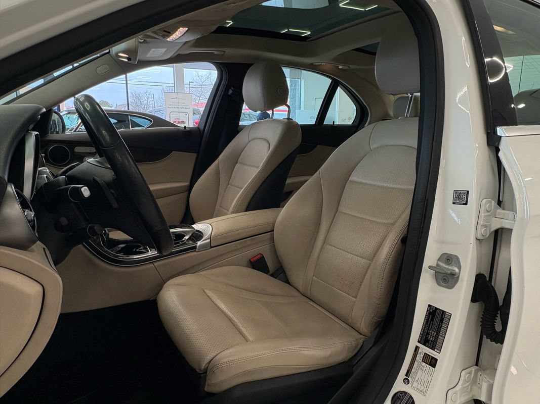 Used 2016 Mercedes-Benz C 300 4MATIC Sedan image 21