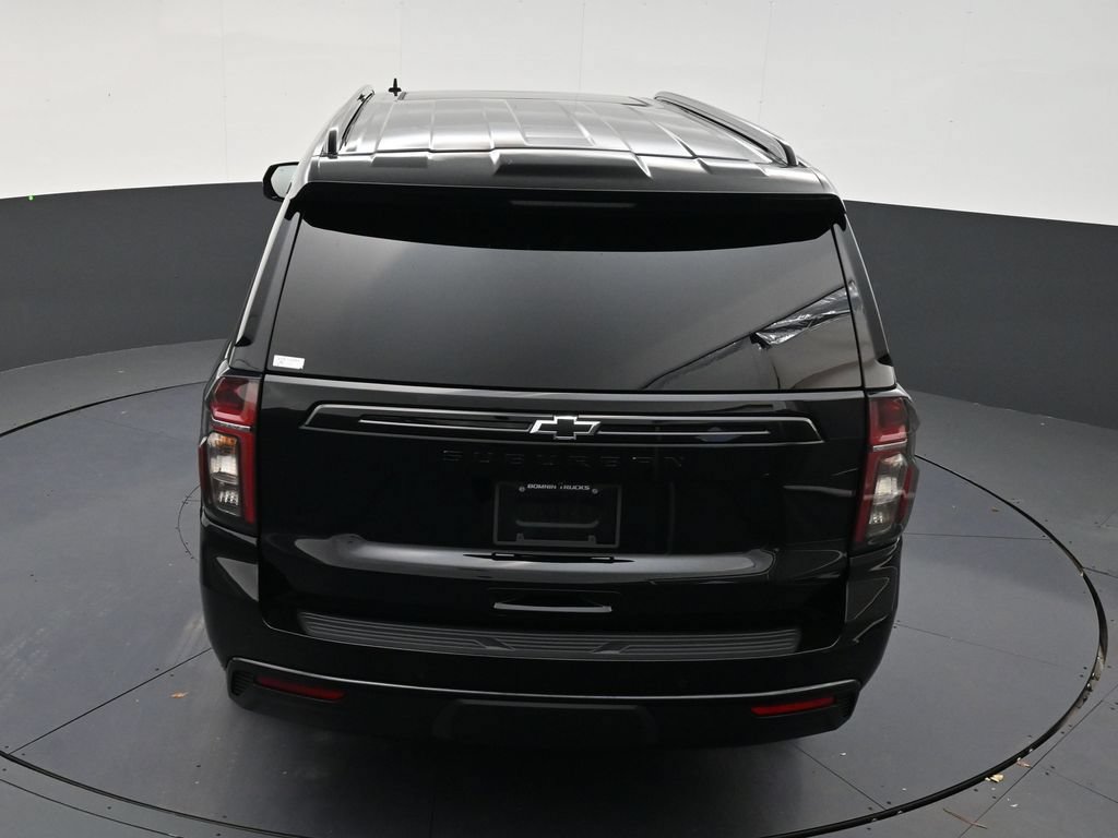 Used 2023 Chevrolet Suburban Z71 w/ Luxury Package AWD/4WD image 15