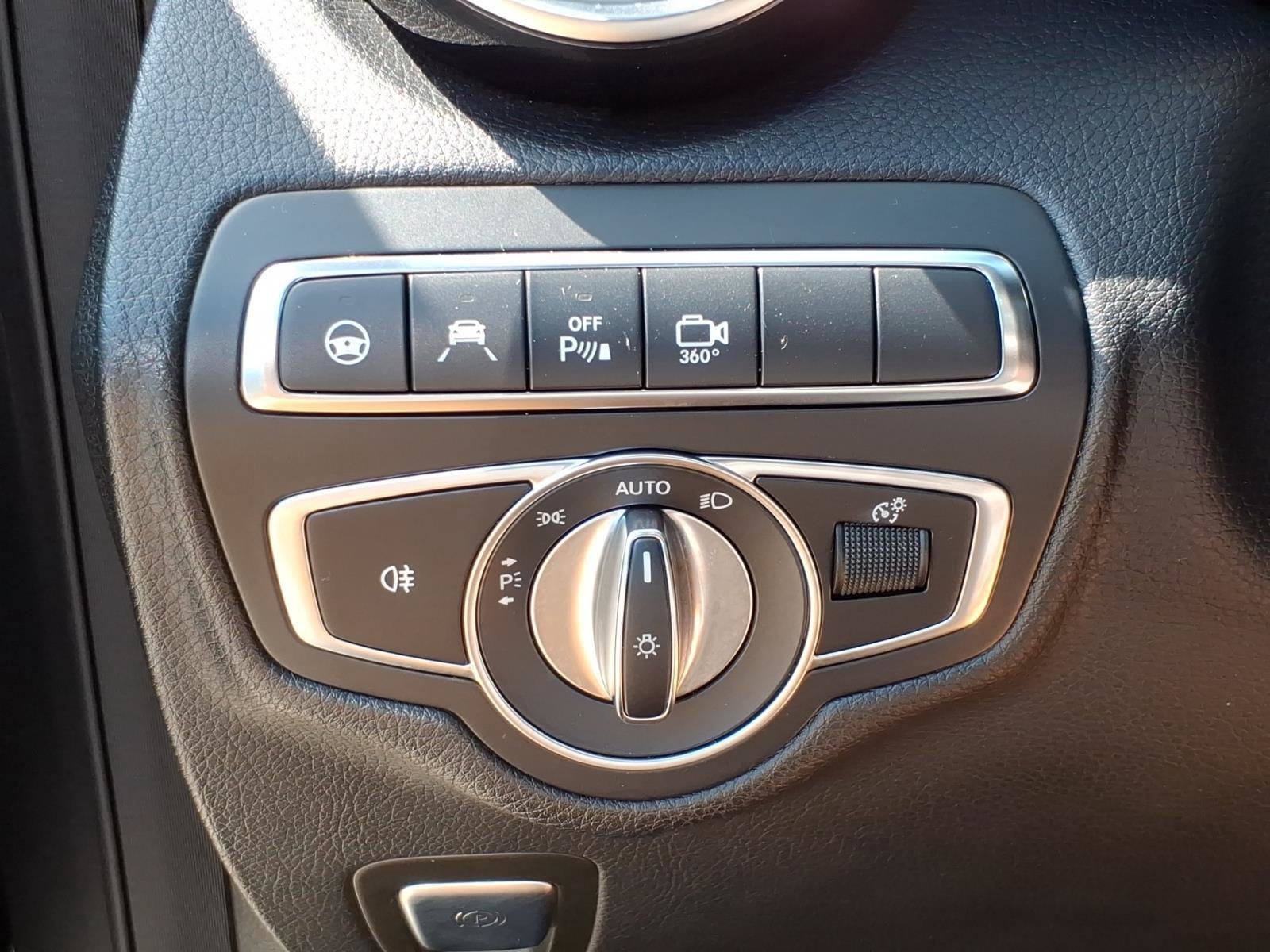 Used 2019 Mercedes-Benz GLC 43 AMG 4MATIC image 17
