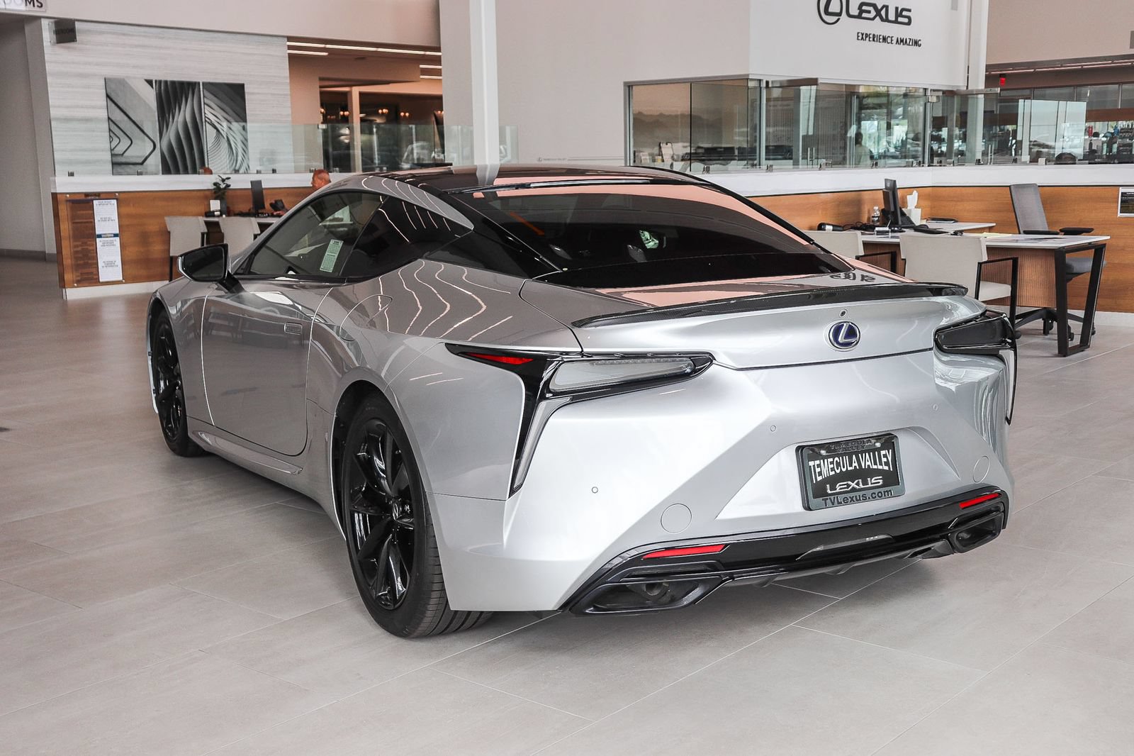 Used 2019 Lexus LC 500h w/ Sport Package RWD image 4