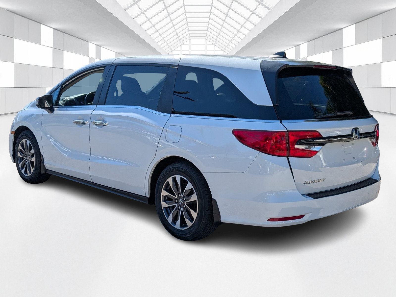Used 2022 Honda Odyssey EX-L image 5