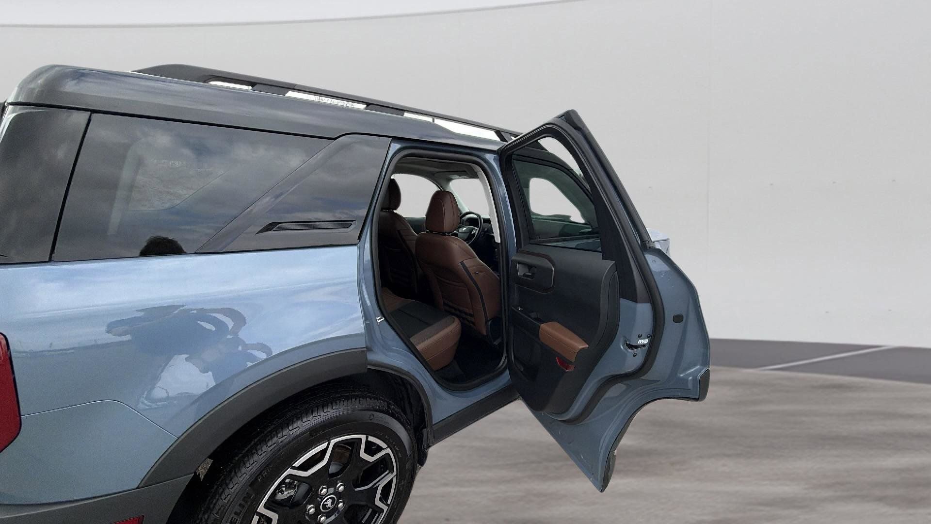 Certified 2025 Ford Bronco Sport Outer Banks w/ Outer Banks Tech Package+ image 25