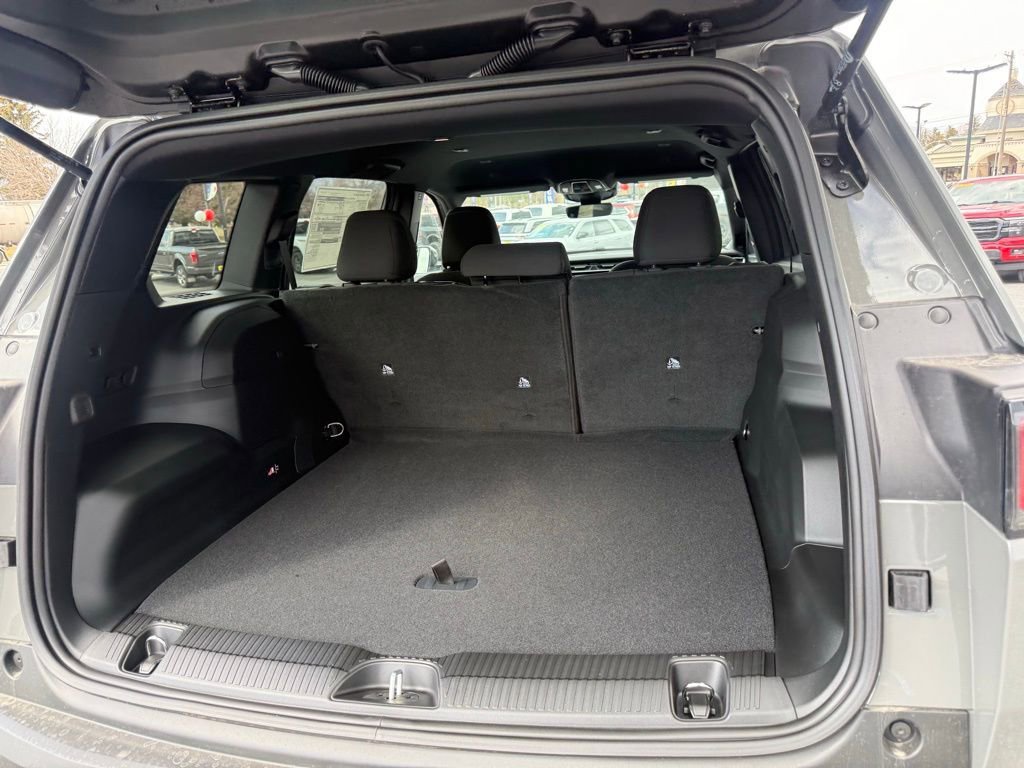New 2026 Jeep Cherokee Laredo AWD/4WD image 17