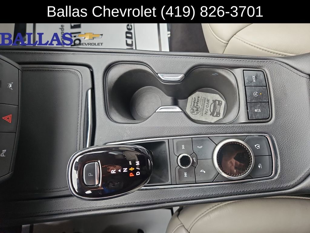 Certified 2023 Cadillac XT4 Premium Luxury AWD/4WD image 16