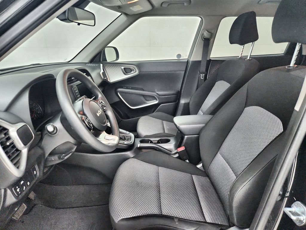 Used 2022 Kia Soul LX w/ Technology Package FWD image 19