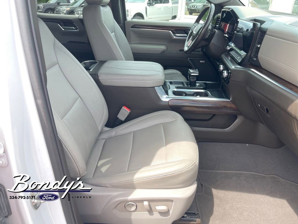 Used 2023 GMC Sierra 1500 SLT w/ SLT Premium Package RWD image 18