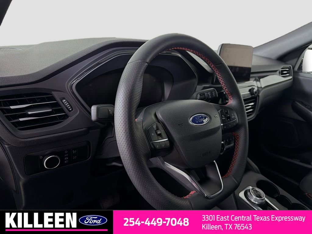 Used 2025 Ford Escape ST-Line AWD/4WD image 10