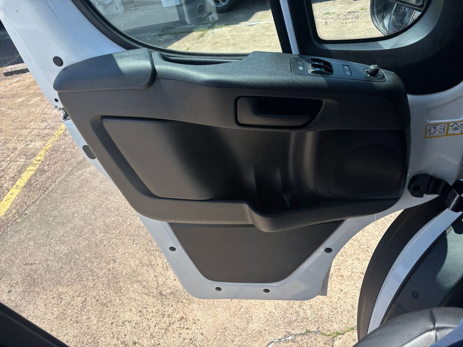 Used 2026 RAM ProMaster 2500 w/ Convenience Group FWD image 18