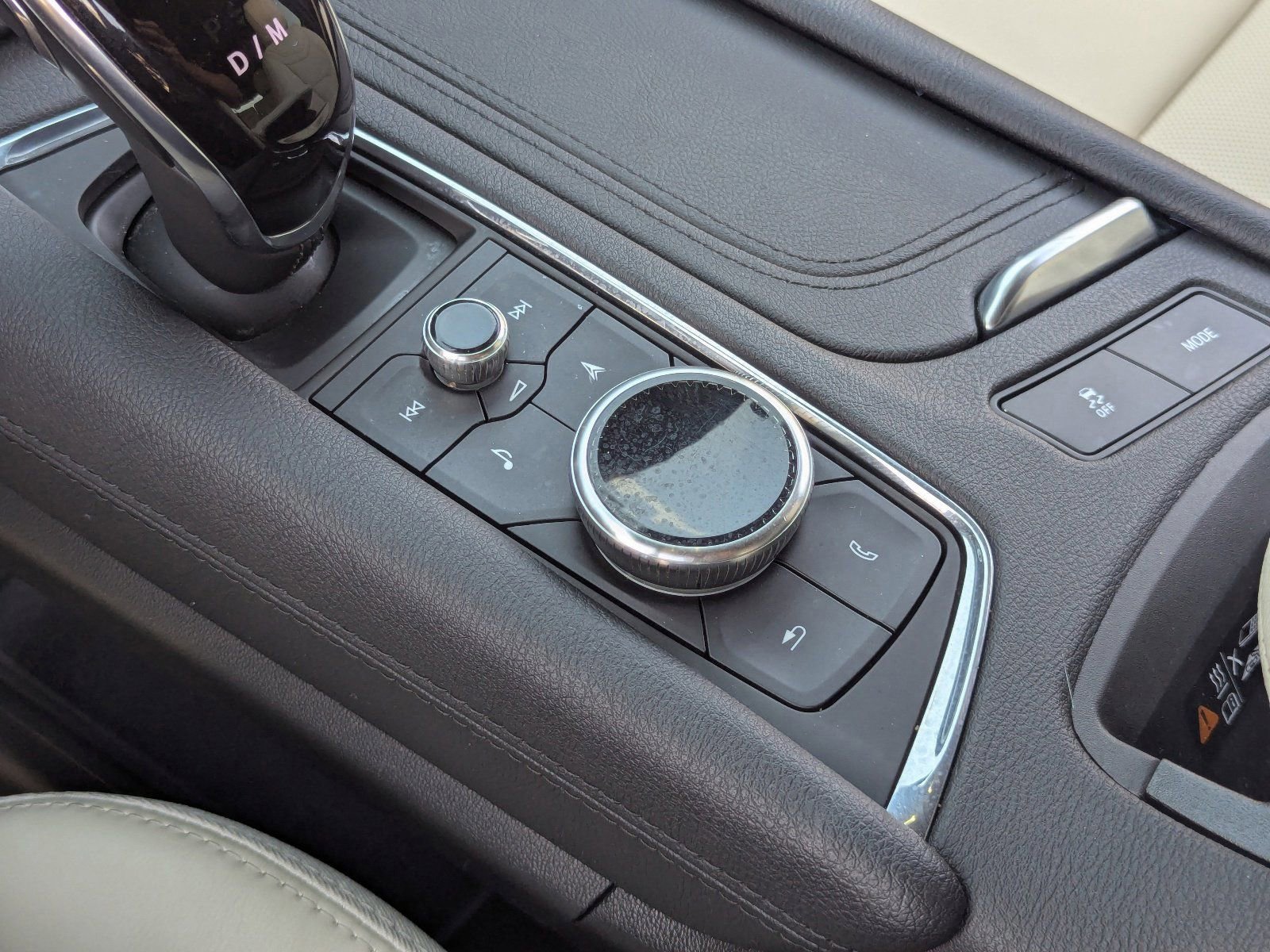 Used 2022 Cadillac XT5 Sportv image 31