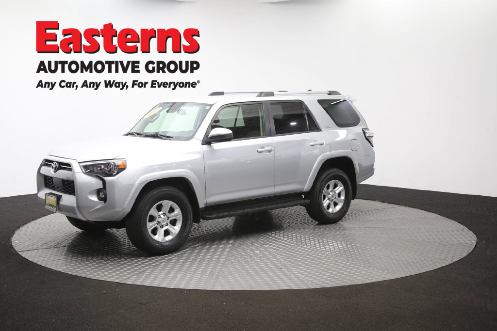 Used 2023 Toyota 4Runner SR5 AWD/4WD image 58