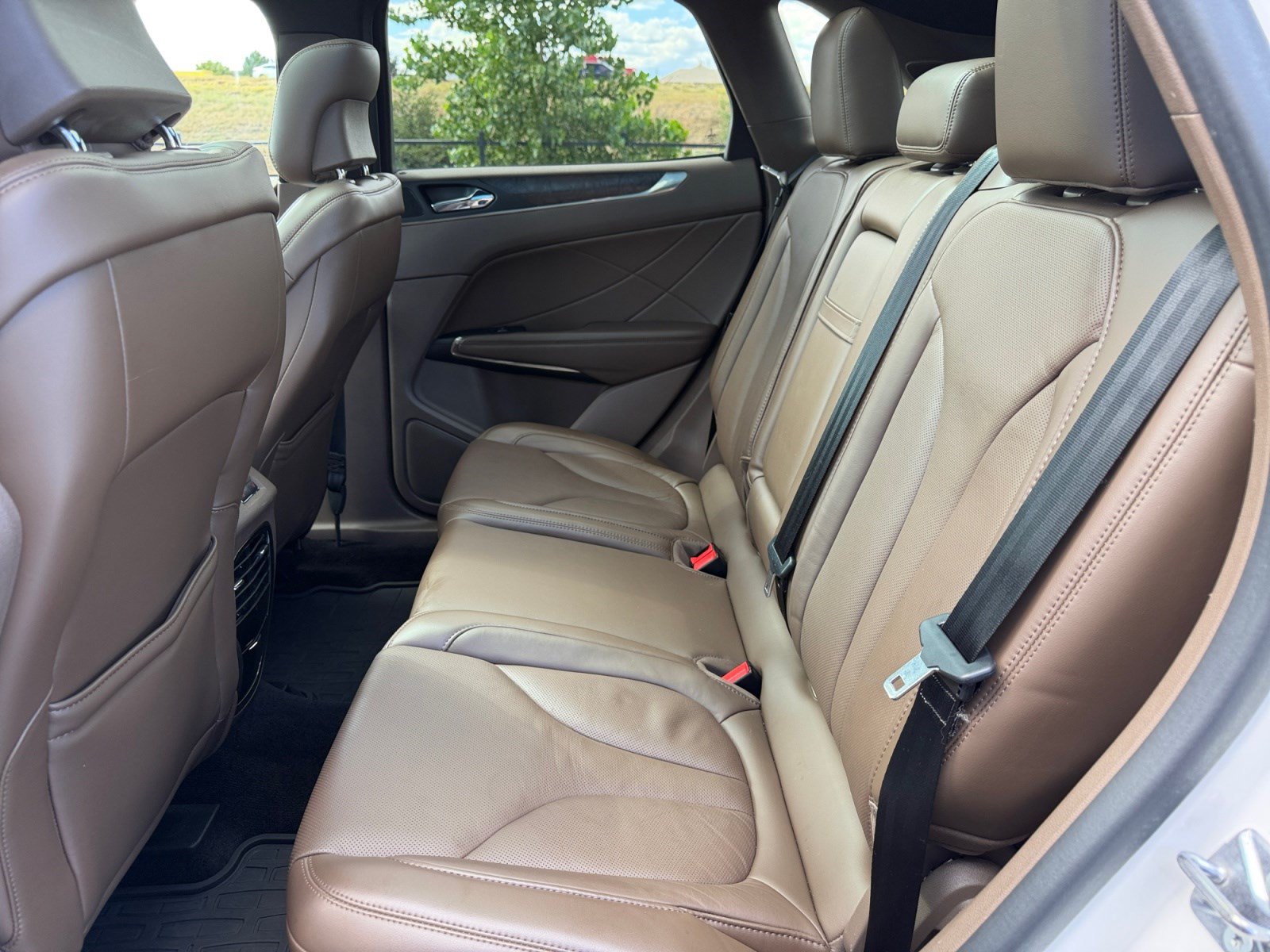 Used 2017 Lincoln MKC Reserve AWD/4WD image 17
