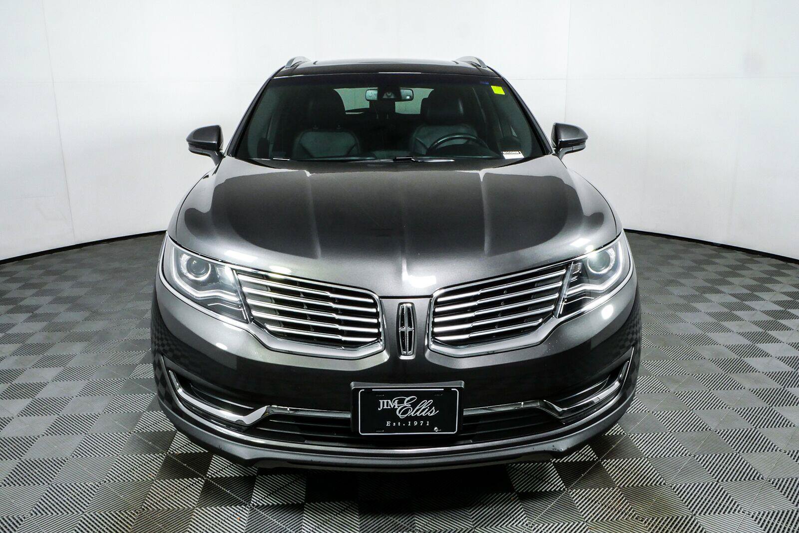 Used 2018 Lincoln MKX Reserve w/ Lincoln MKX Climate Package FWD image 26