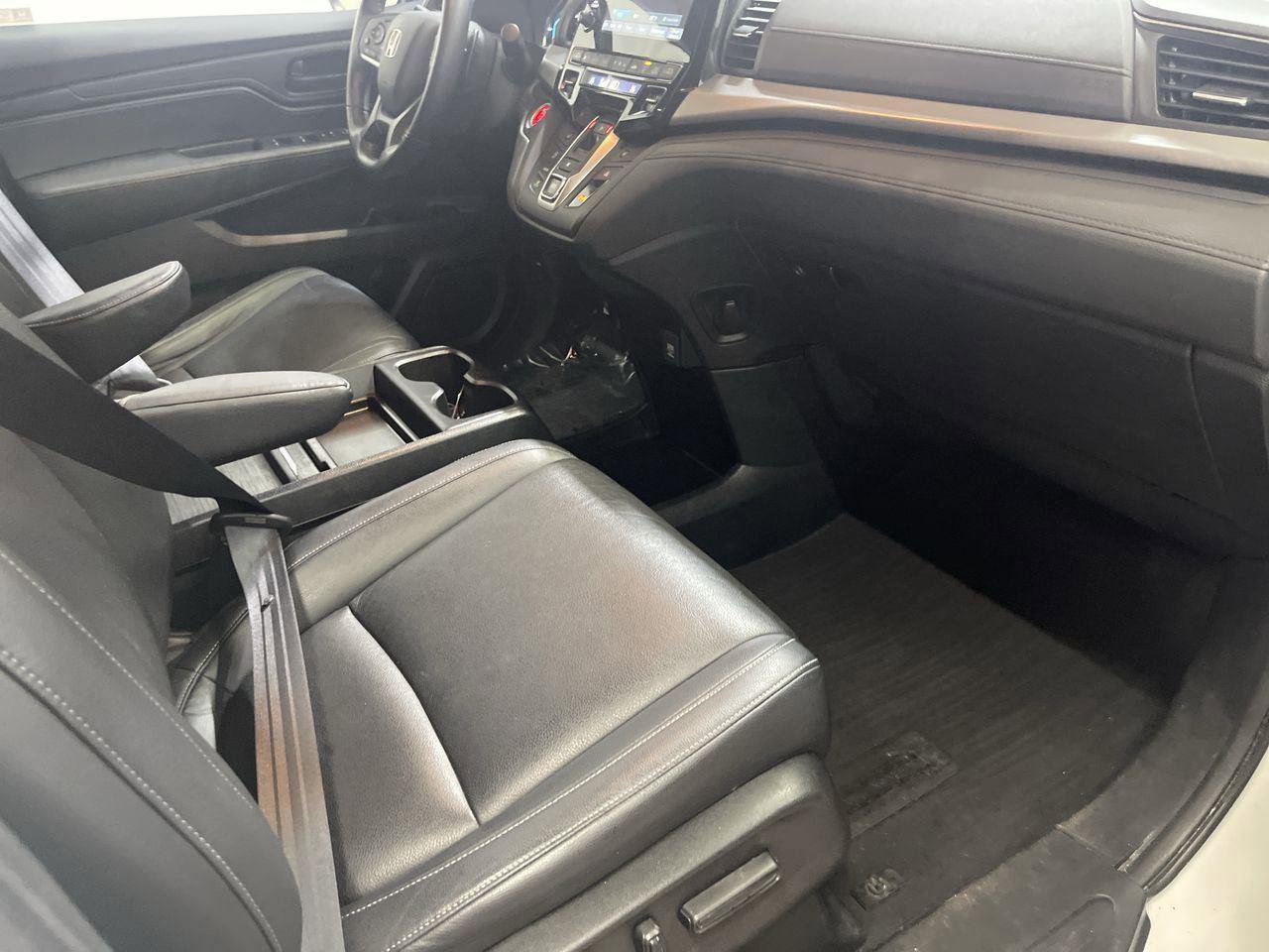 Certified 2024 Honda Odyssey EX-L image 25