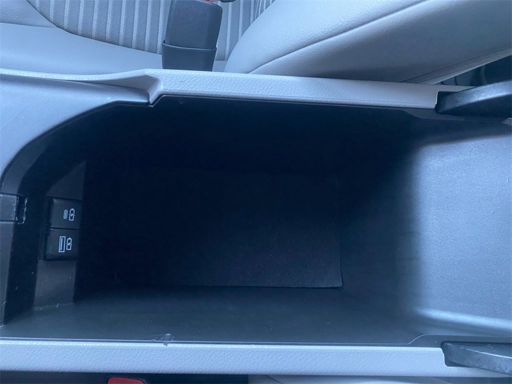 Used 2024 Toyota Camry SE w/ Convenience Package image 24