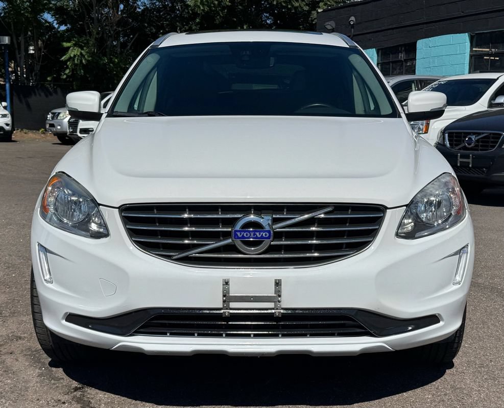 Used 2017 Volvo XC60 T6 Inscription w/ Protection Package AWD/4WD image 8