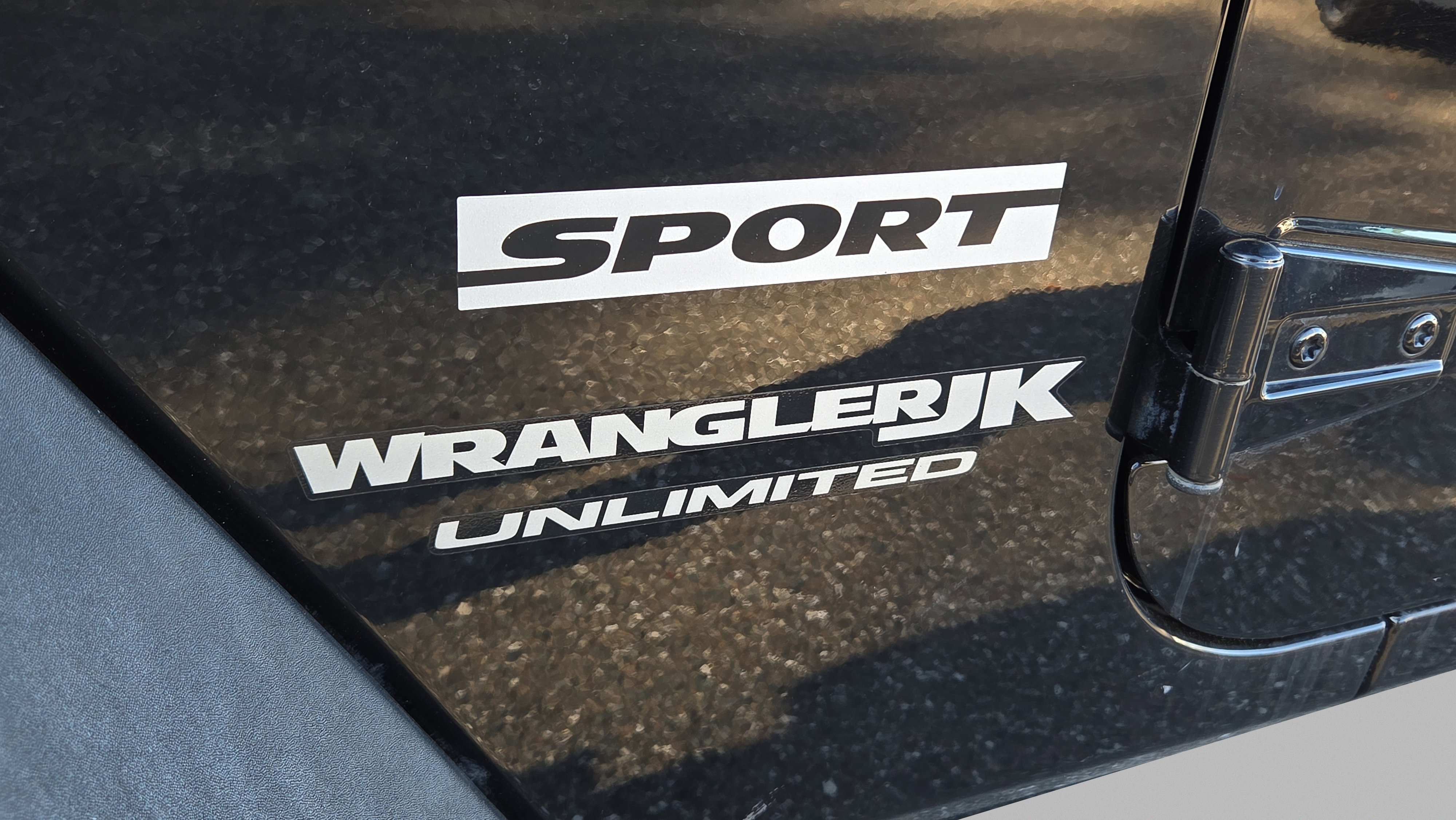 Used 2018 Jeep Wrangler Unlimited Sport S image 10